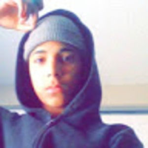 Meet your Posher, Luis